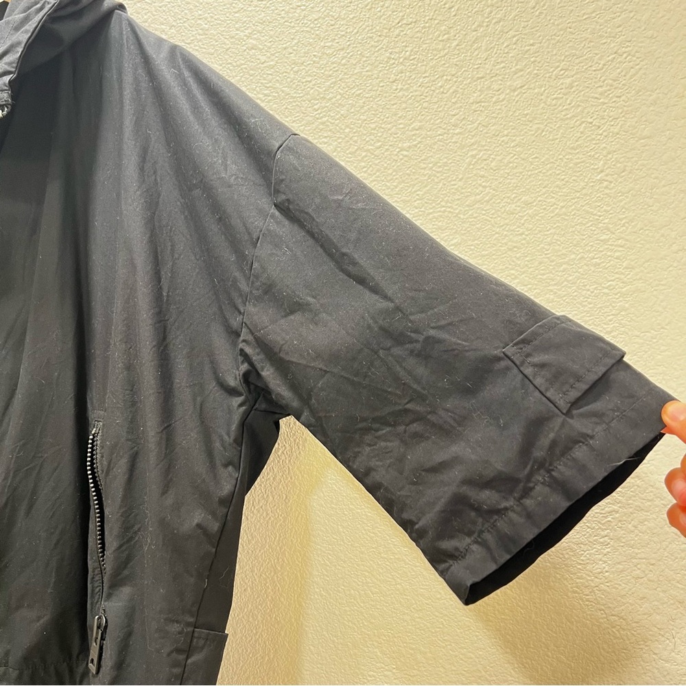 Onitsuka Tiger x Andrea Pompilio Men’s Black Oversized Hooded Jacket Size Medium - Picture 7 of 14